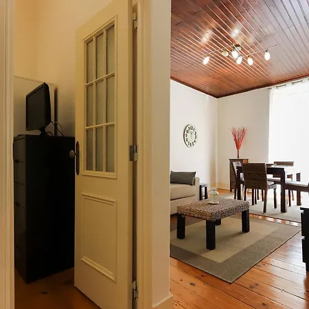 Cozy And Sunny - Anjos, Apartment