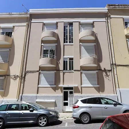 Cozy And Sunny - Anjos, Apartment